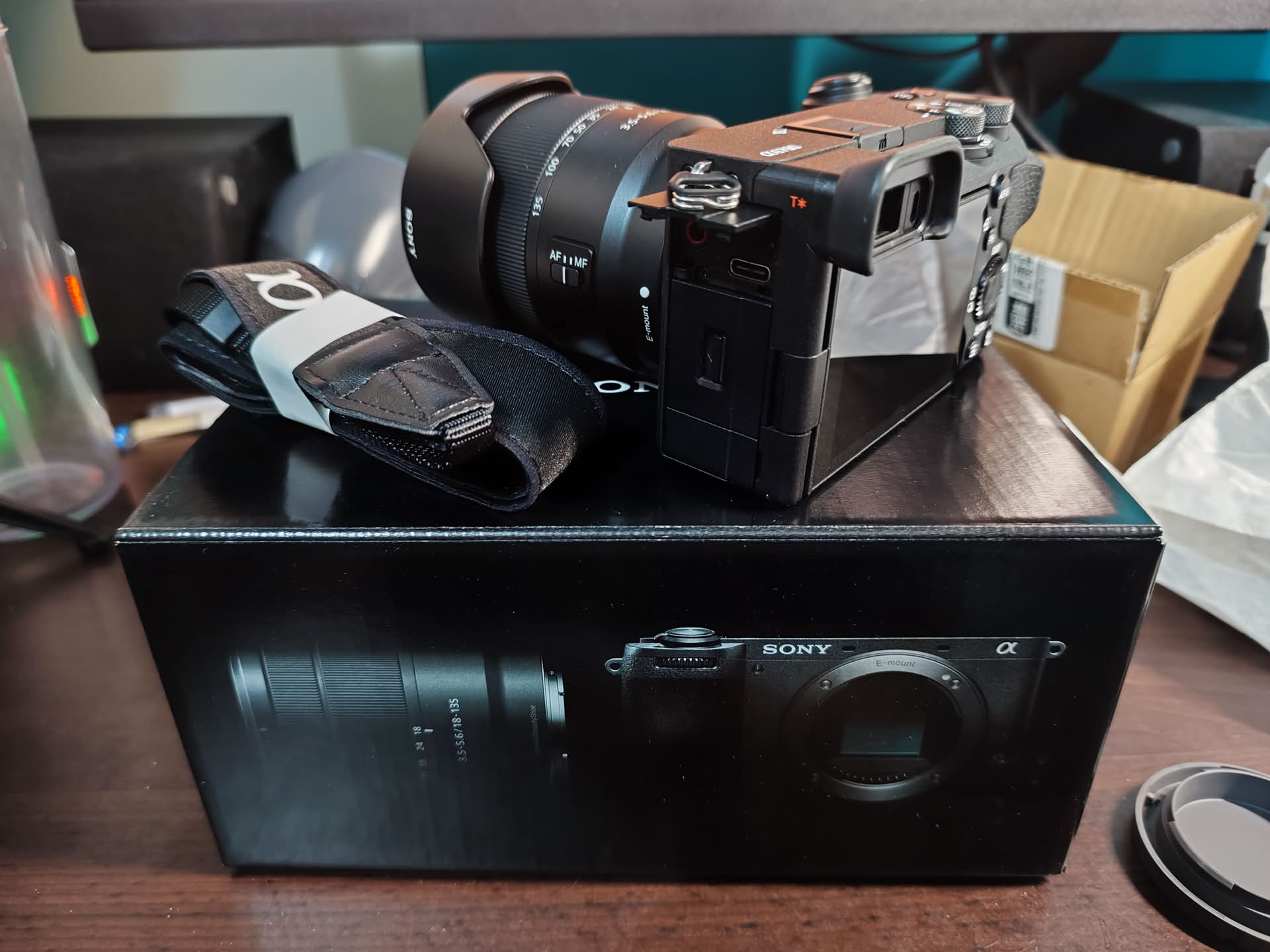 [Life] 新相機!!!Sony A6700簡易開箱